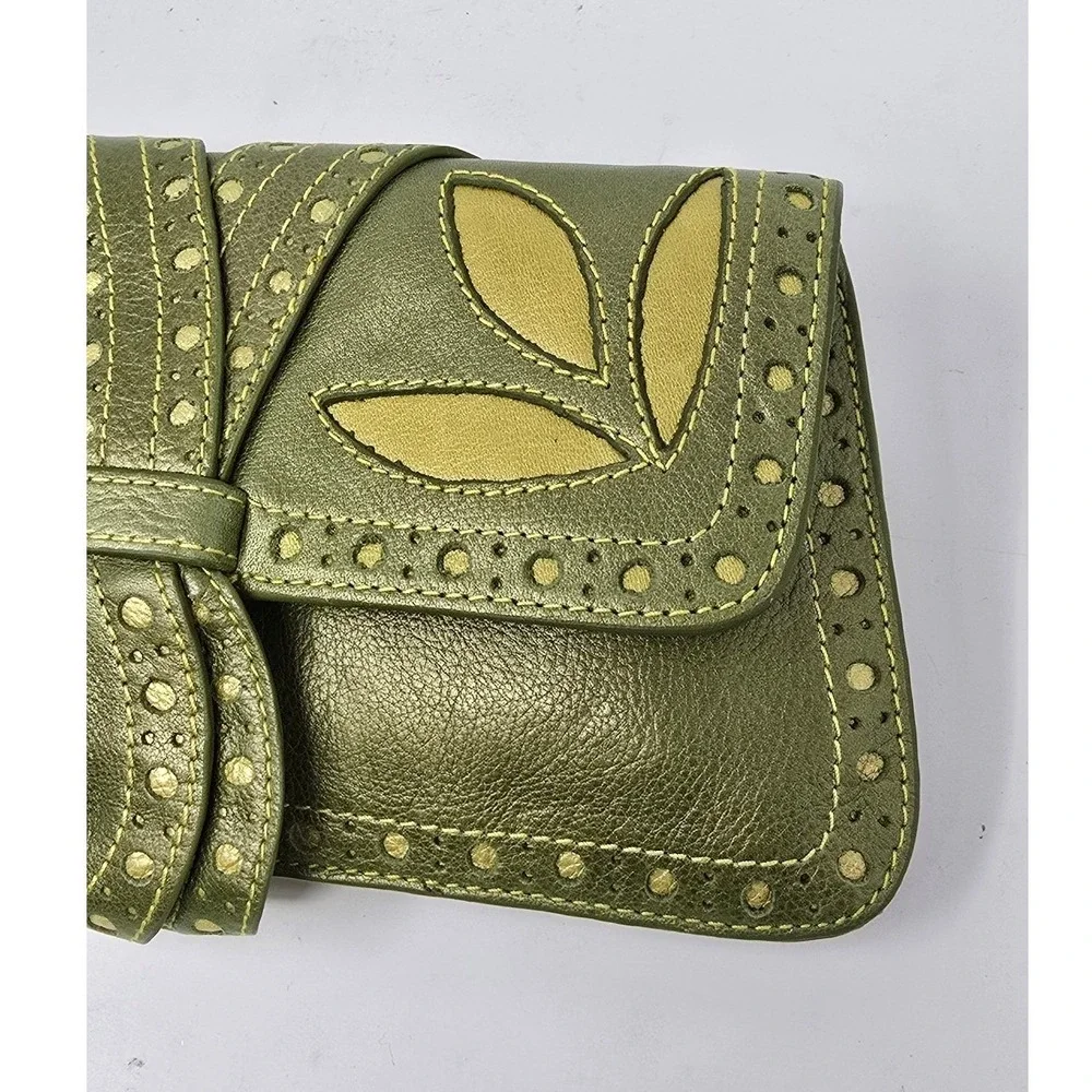 Vtg Y2K Isabella Fiore wristlet clutch women green metallic leather w/punch work
